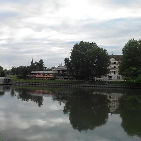 Centre Шату
